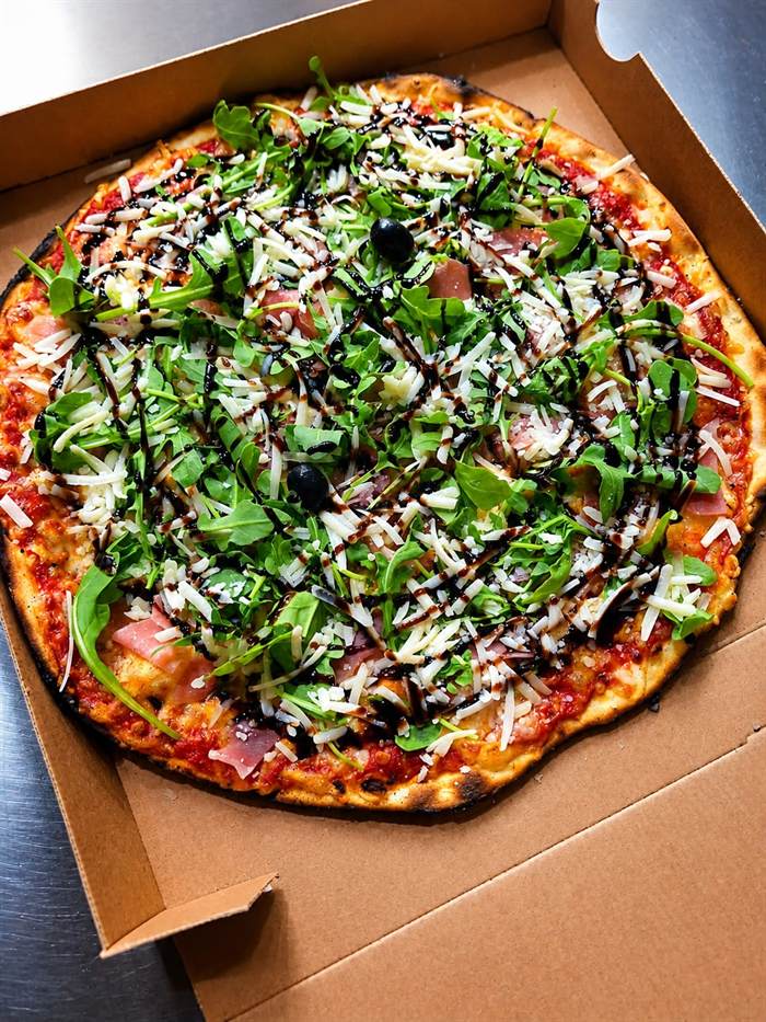 L'Italienne, la pizza du moment de Méga Pizza aux Avenières