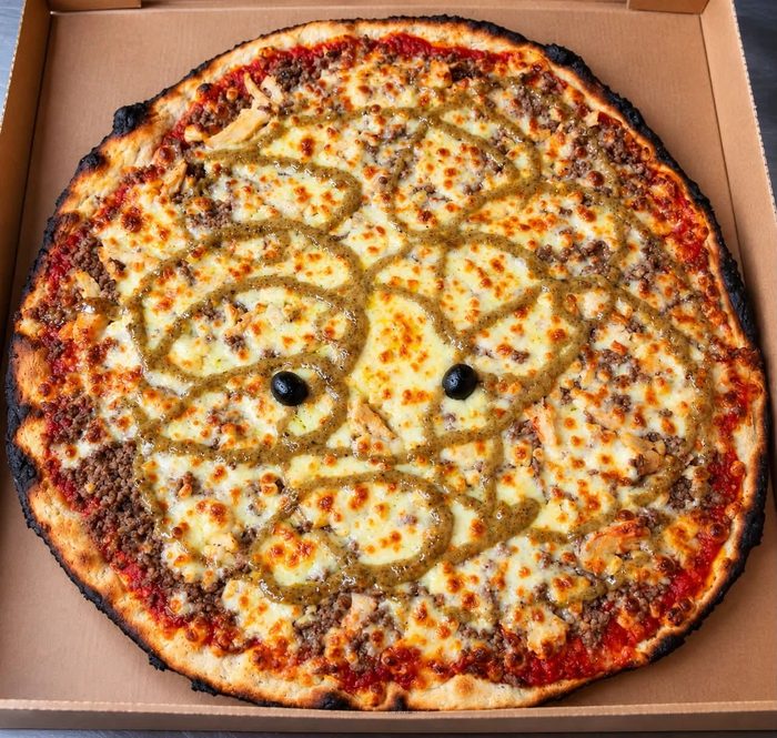 La Poivrée, la pizza du moment de Méga Pizza aux Avenières